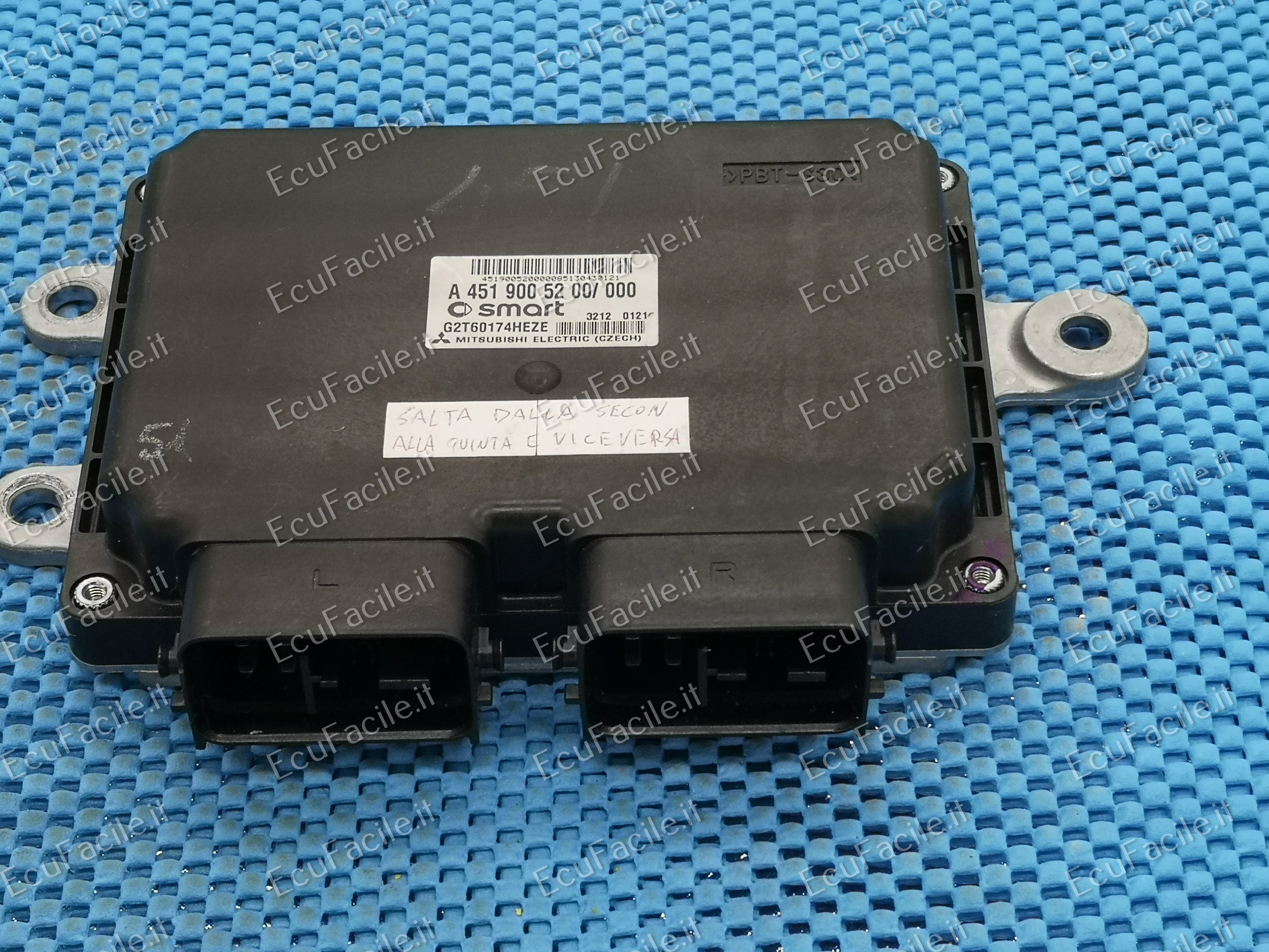 ECU SMART FORTWO A4519005200 A 451 900 52 00 G2T60174HEZE