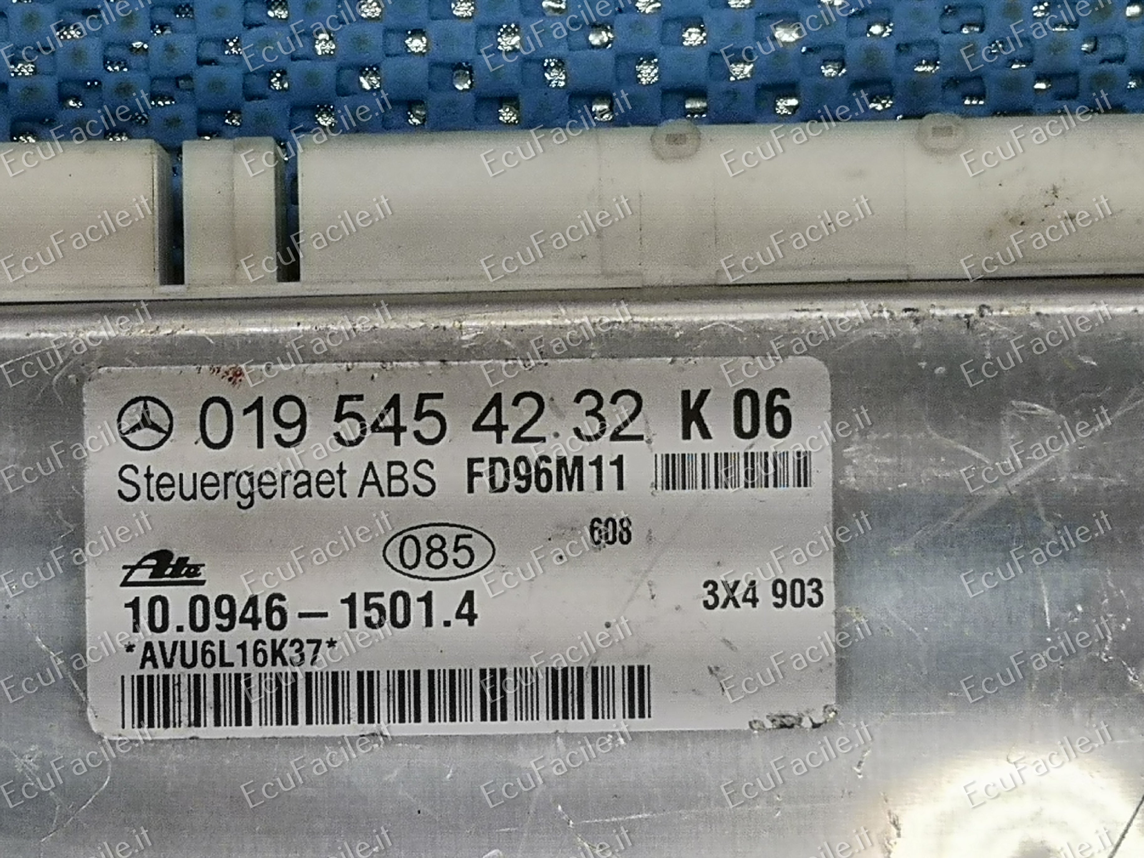 ECU MERCEDES 0195454232K07 10.0946 - 1501.4 FD97M03