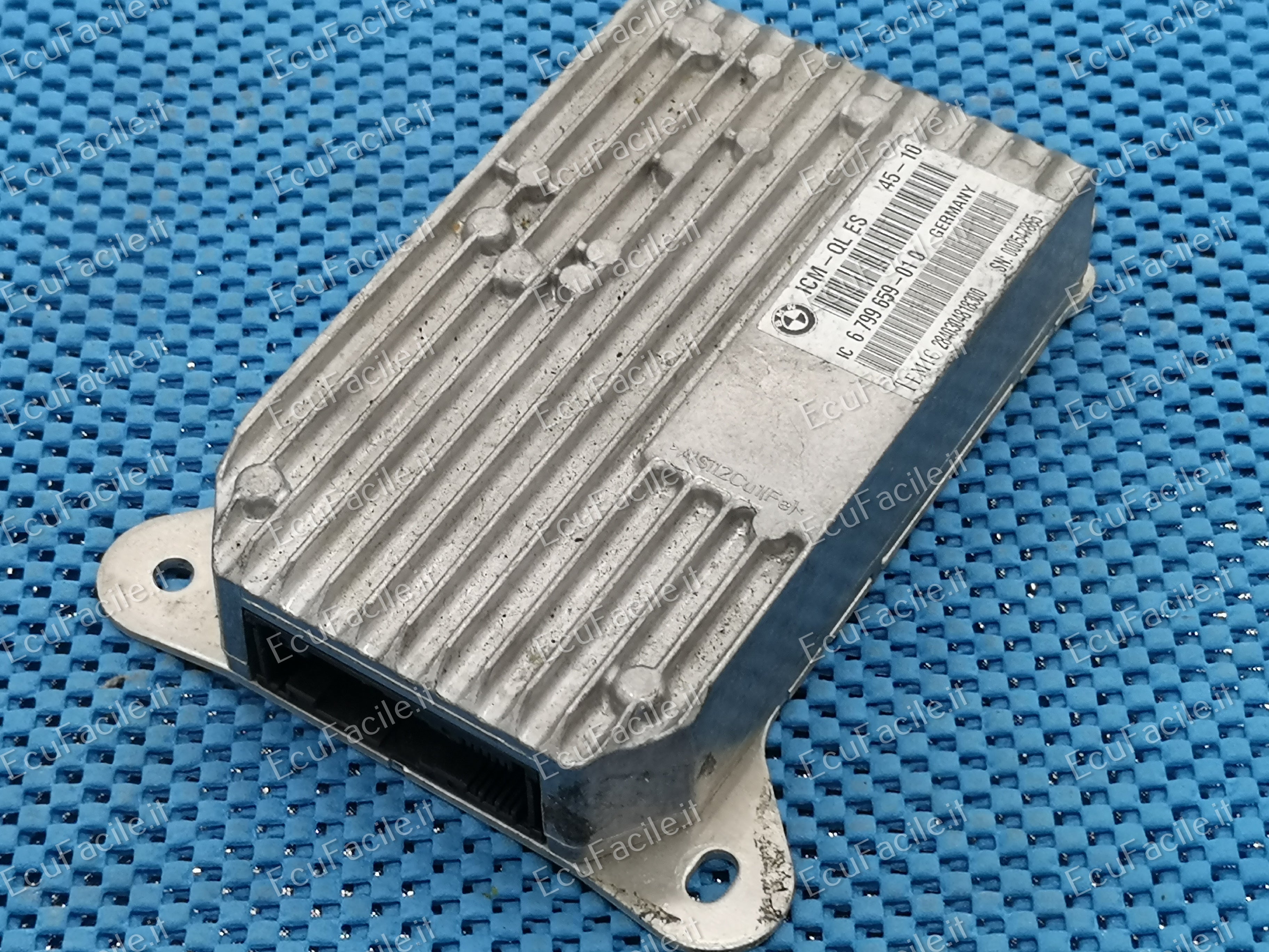 Abs control module computer bmw 528i 535i 550i ,6799659010