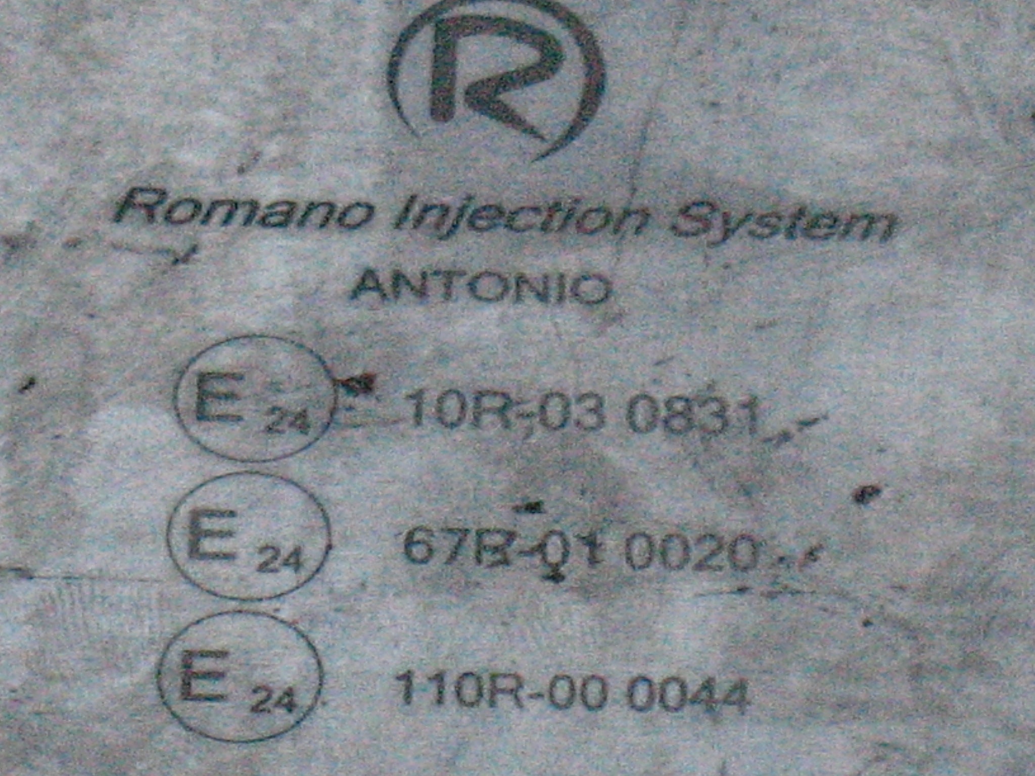 ECU GPL Kia Sorento 67R010020 10R030831 ROMANO LANCIA MUSA 1.4