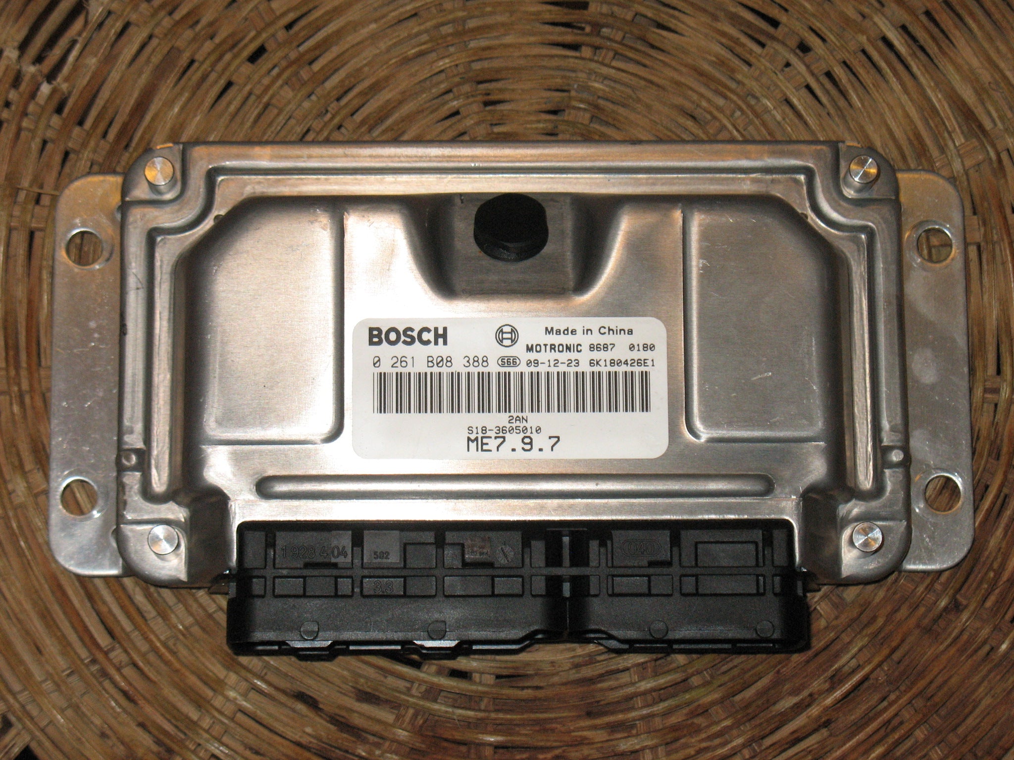 ECU: Daihatsu Sirion 1.3 0261B08388 ME7.9.7 6K180426E1