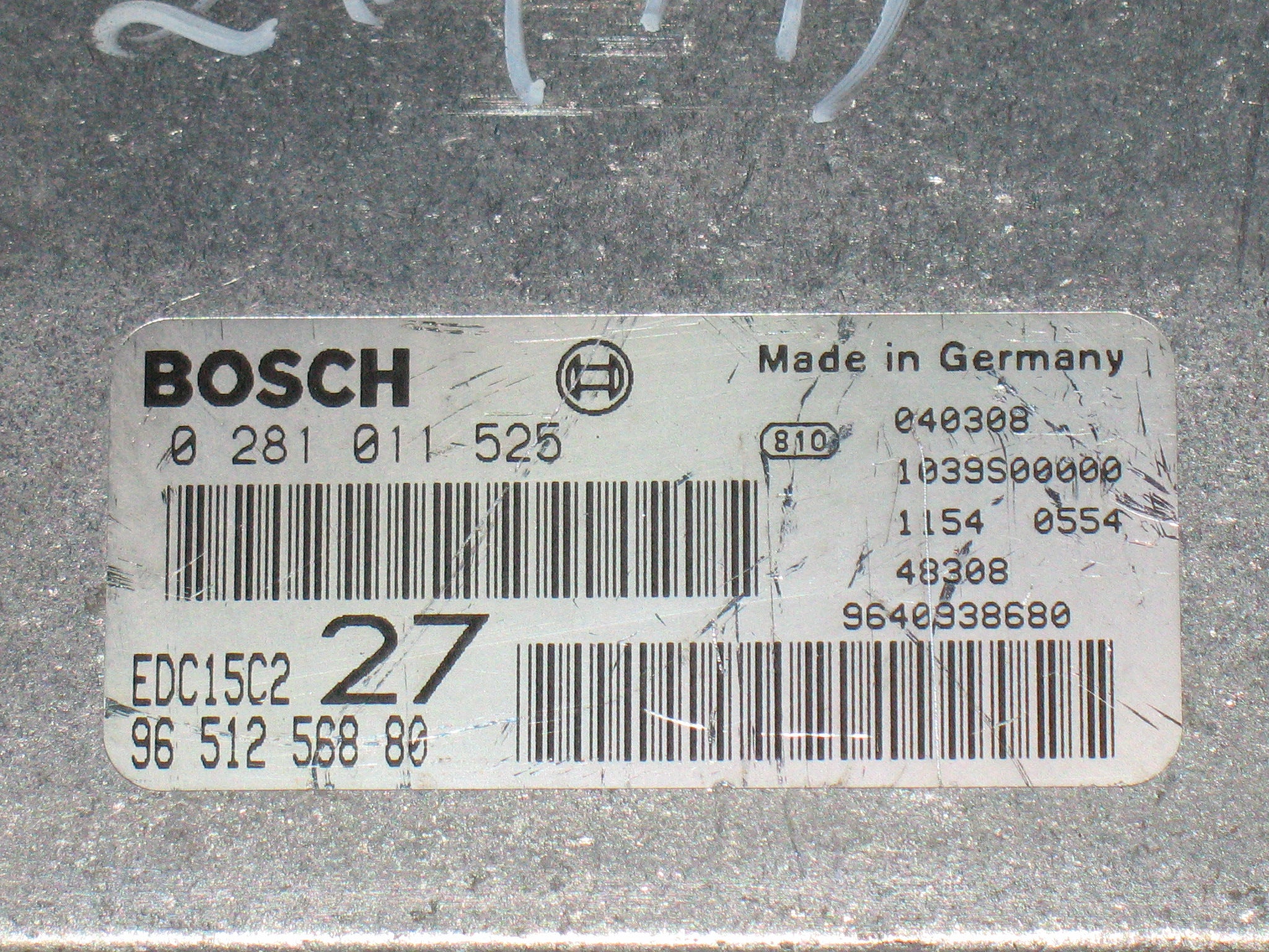 ECU PEUGEOT 206 2.0 HDI BOSCH 0281011525 9651256880 EDC15C2 27