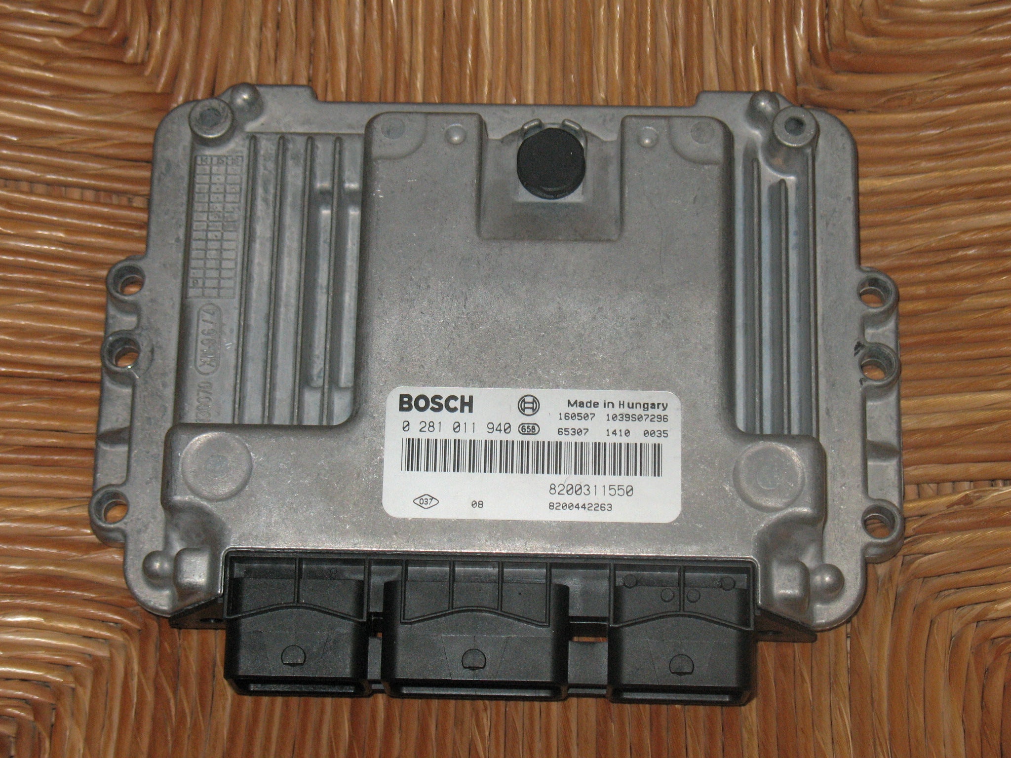 ECU OPEL MOVANO MASTER 2.5 EDC15C13 6.2 0281011940 8200311550