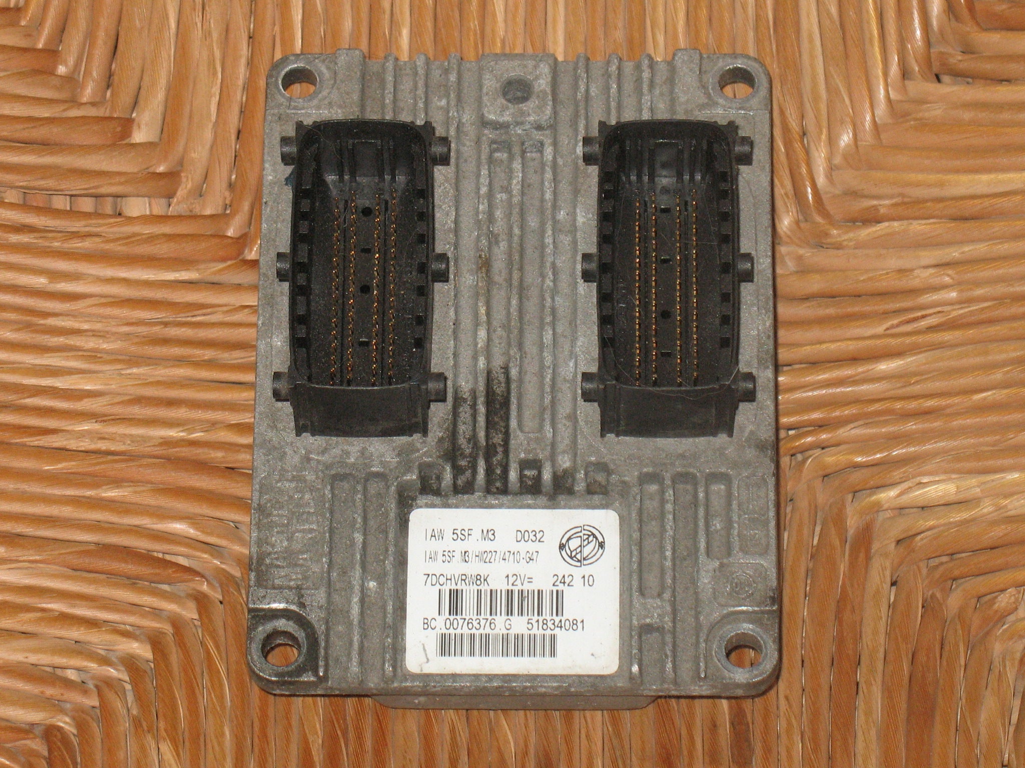 Ecu centralina fiat idea musa iaw 5sf.m3 51834081 HW227 4710-G47