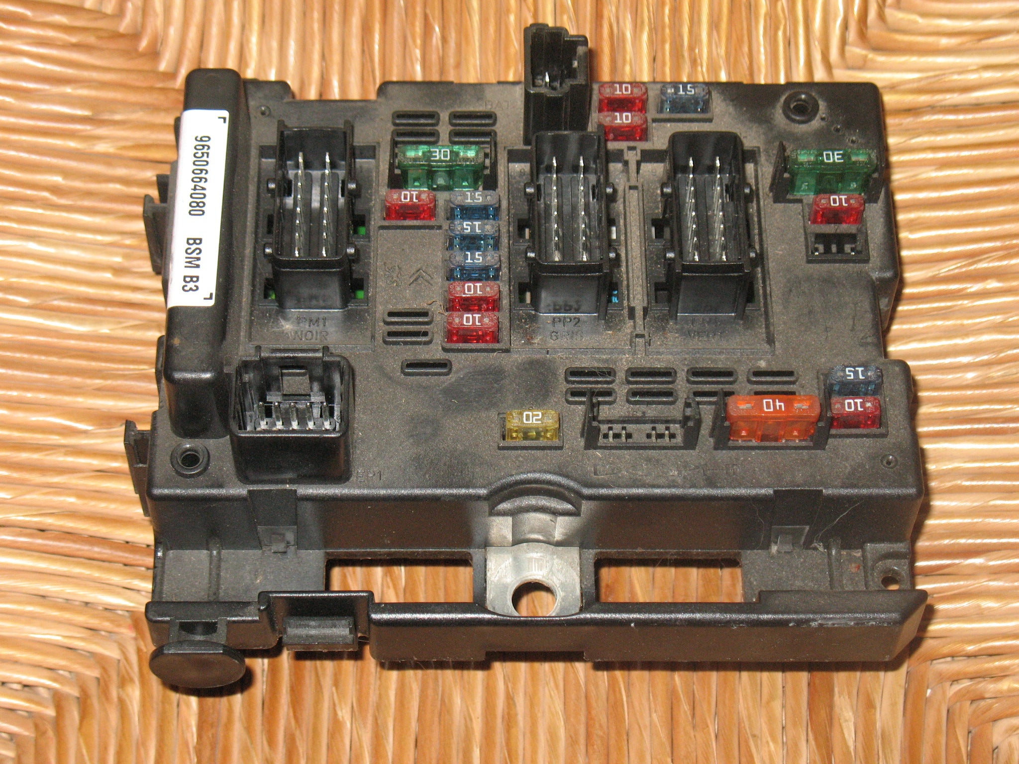 Scatola Porta Fusibili Peugeot 206 DELPHI : 9650664080 BSM B3