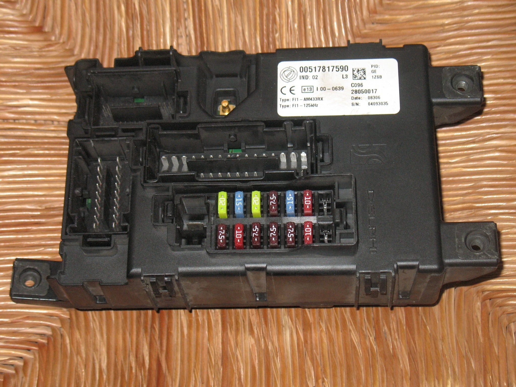 Body Computer Fiat Grande Punto cc 1.4 00517817590 28050017