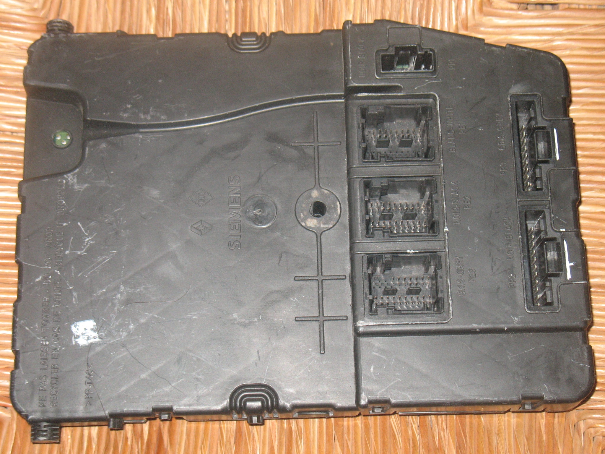 UCH Scenic 1.9cc TDCI 03 - 06 SIEMENS 8200306434 S118400220 C