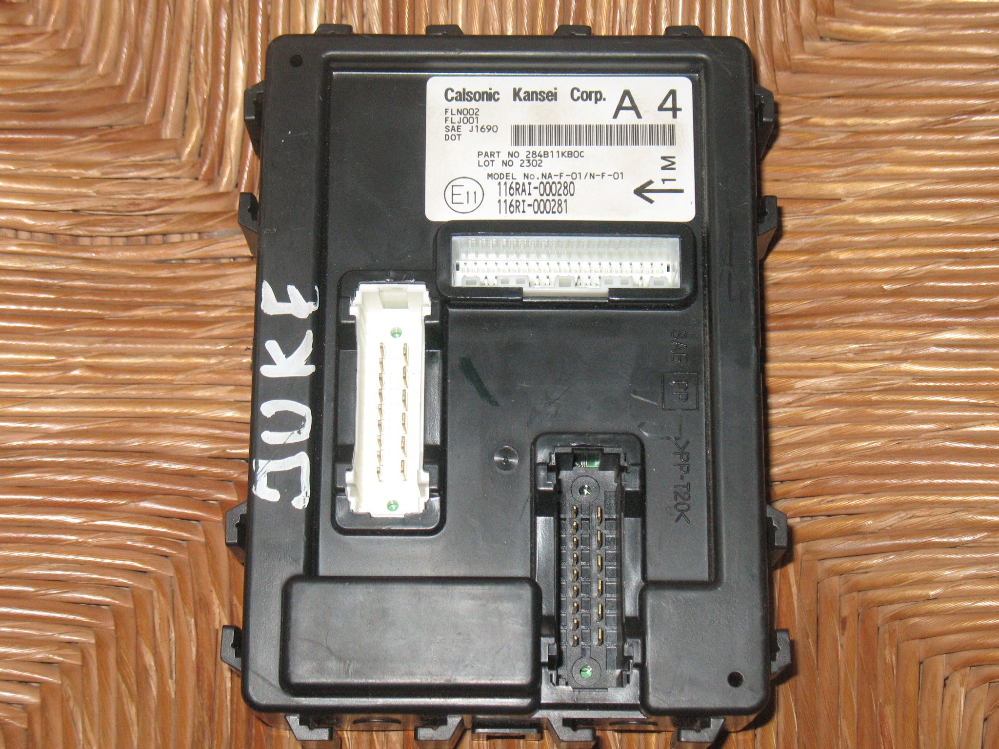 Centralina Nissan Juke Body Comfort Control Modulo M4 116rai000280 116ri000281 284b1bv80b