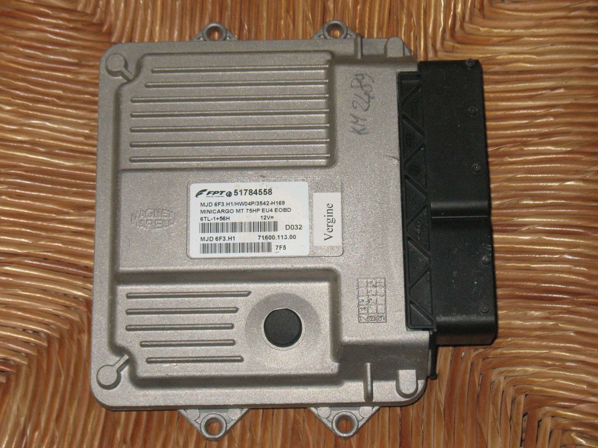 ECU ALFA ROMEO FPT 51784558 MJD6F3H1 Fiat Fiorino 2007-2016