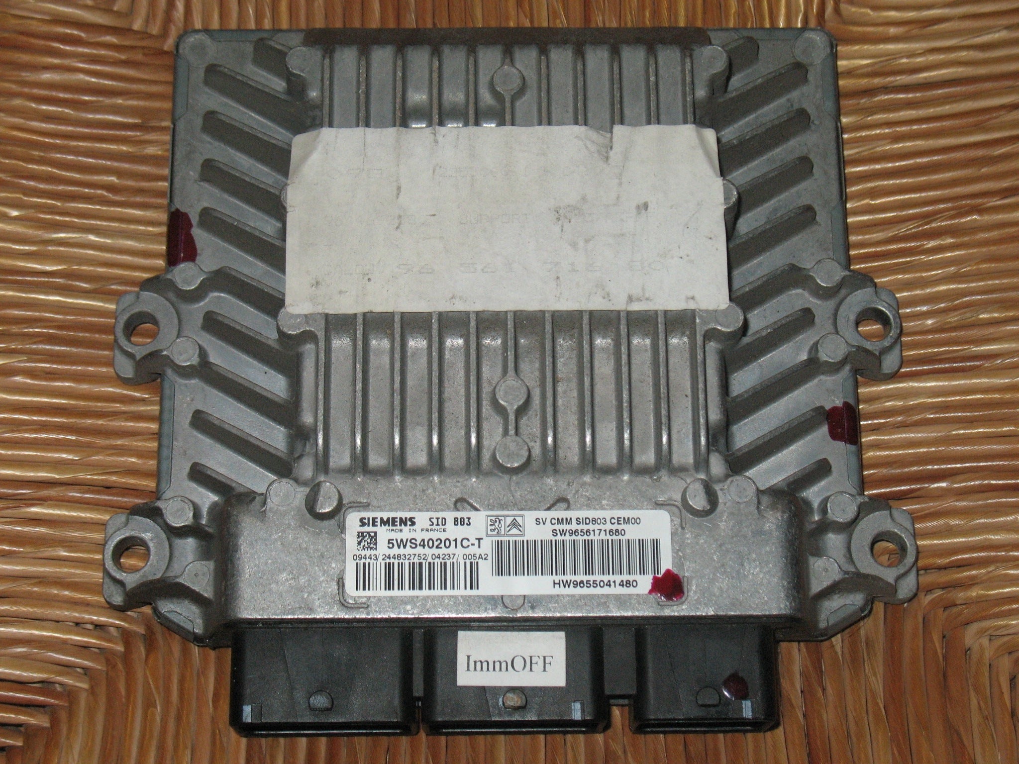 ECU CENTRALINA OPEL ASTRA H 1.7 CDTI BOSCH 0281014076 55565527