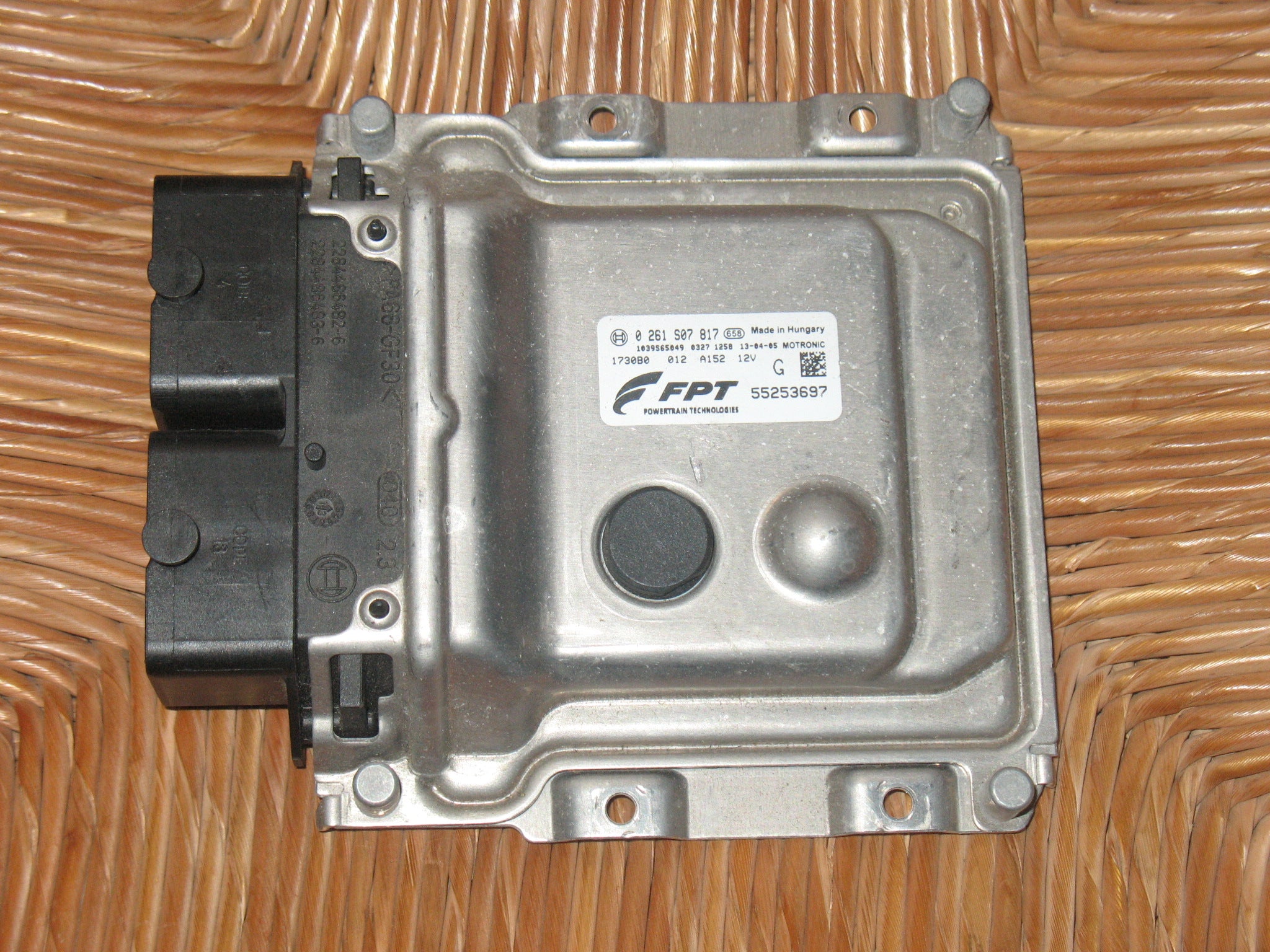 ECU CENTRALINA FIAT 500 L ABARTH 1.4 0261S07817 0 261 S07 817 NUMERO 55253697 NUMERO ME17.3.0