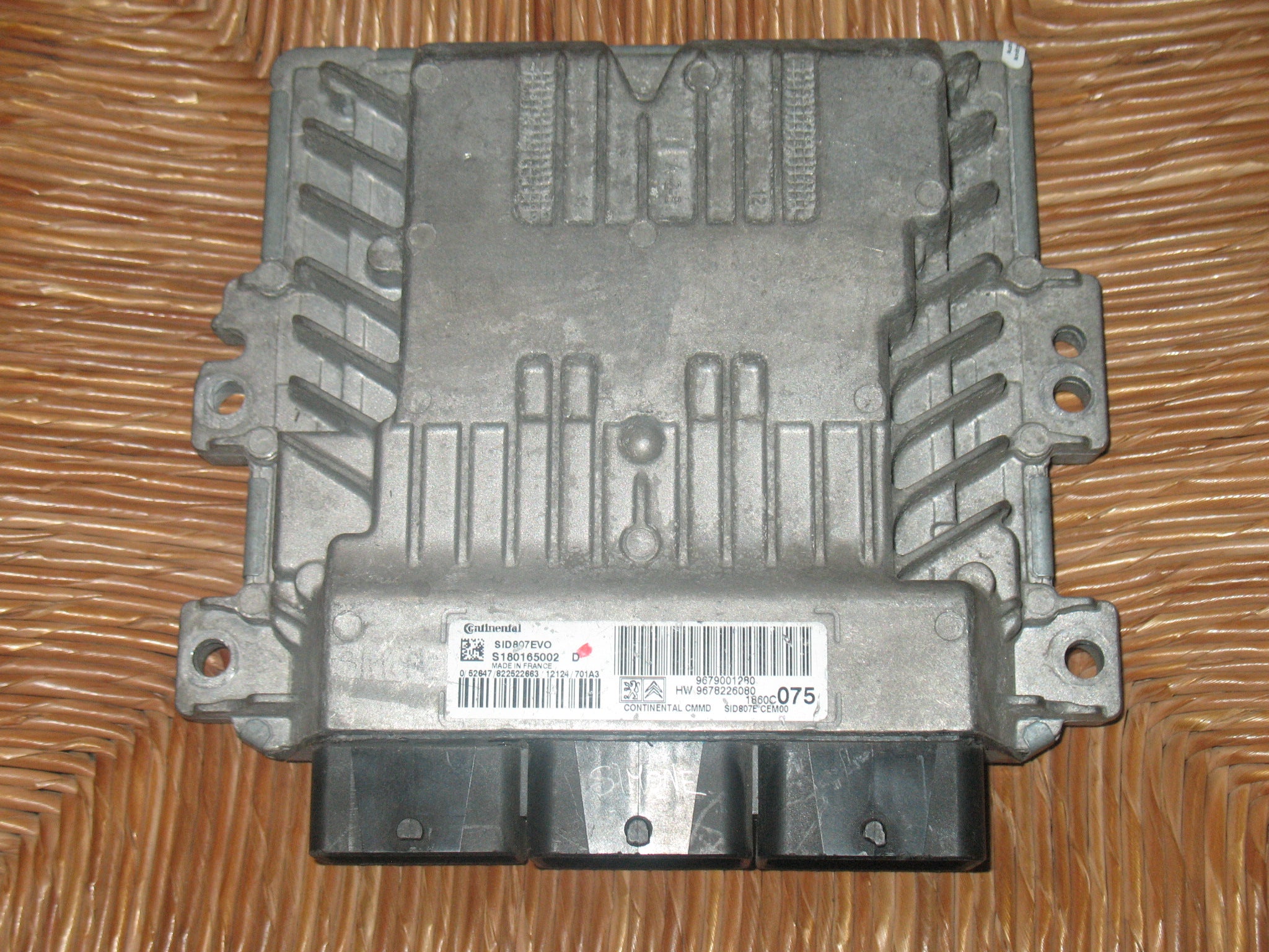 ECU CITROEN SID807E CONTINENTAL S180165002 E S180165002E 9678226080