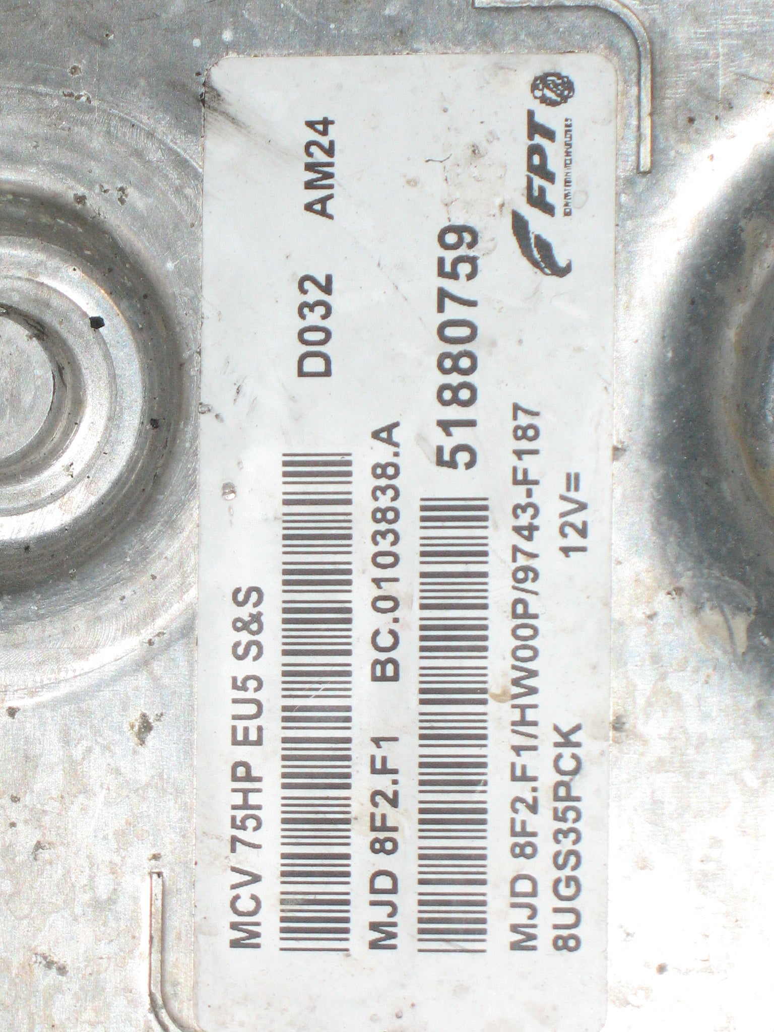 Ecu centralina citroen nemo 51880759 mcv75hp mjd 8f2 f1 hw00p