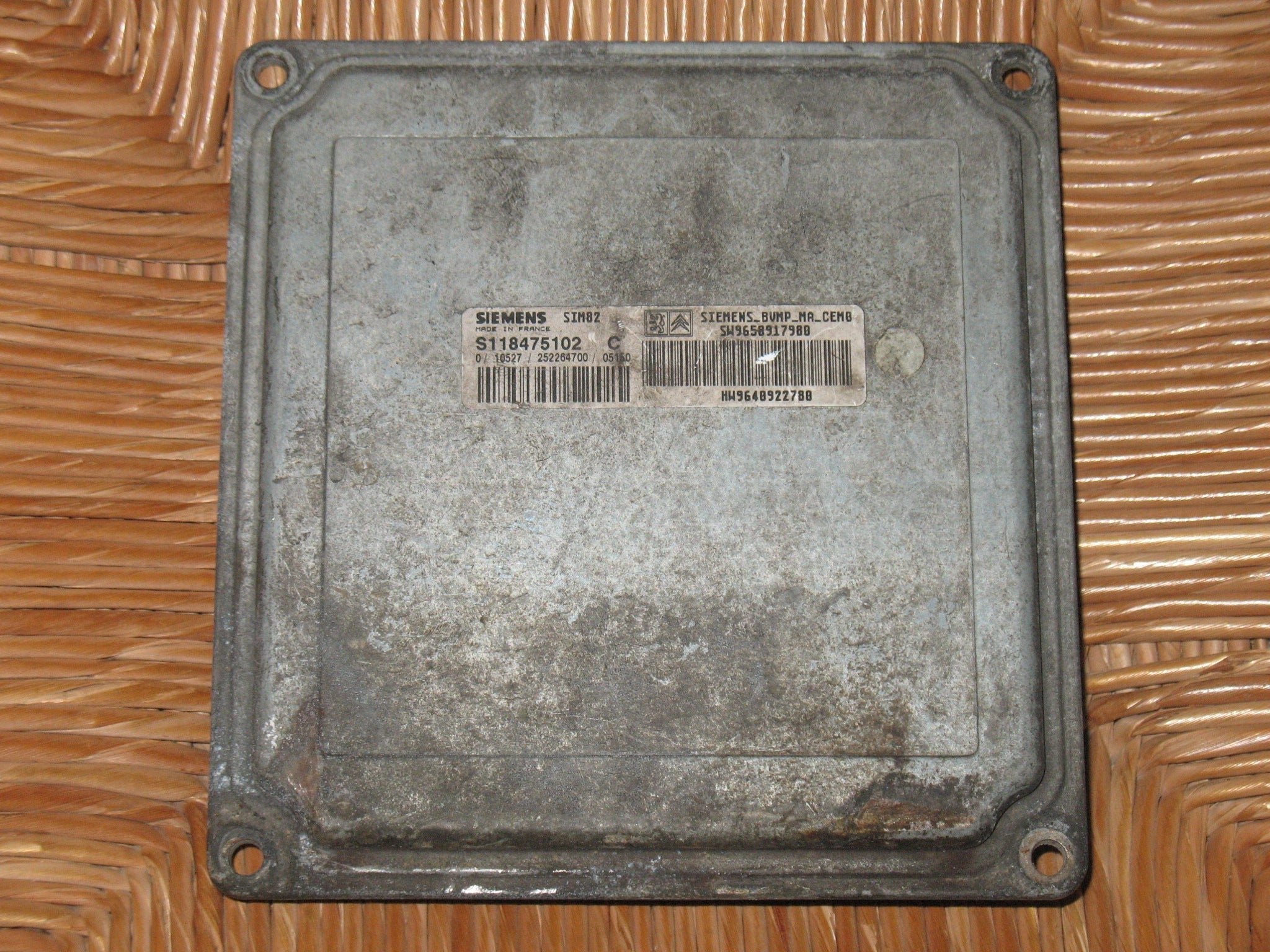 ECU CAMBIO AUTOMATICO Citroen C3 I 1.4 50kw 8HZ 2005 S118475102C 96589179 S118475102C