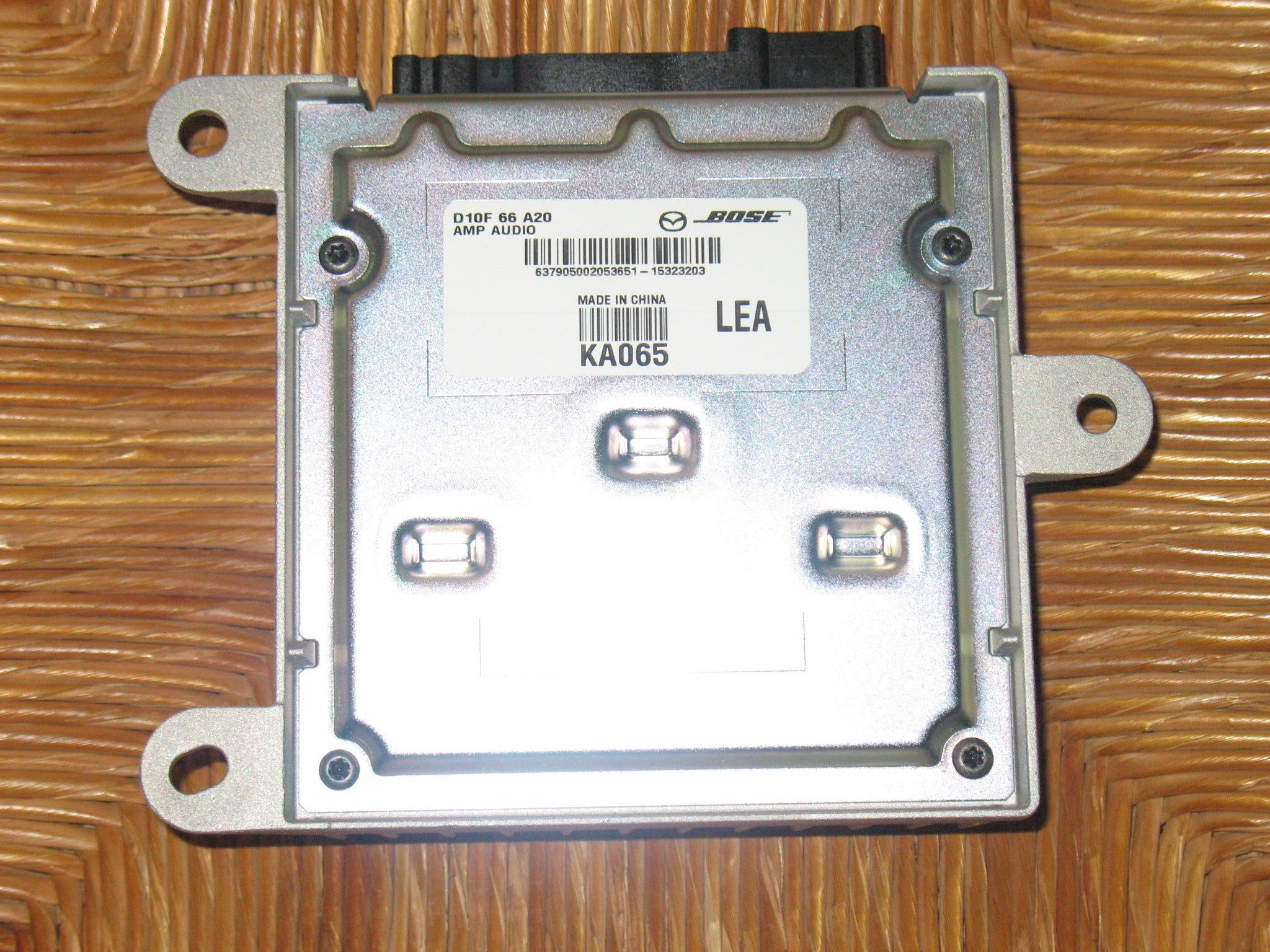 Radio amplifier D10F66A20 BOSE KA065 MAZDA CX3 CX-5 KA0H 66 A20 Amplificatore Radio