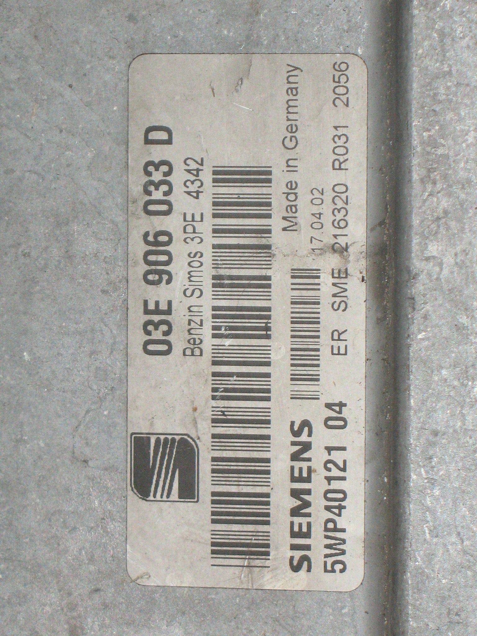 ECU CENTRALINA MOTORE VW VOLKSWAGEN SEAT 03E906033D 5WP4012104