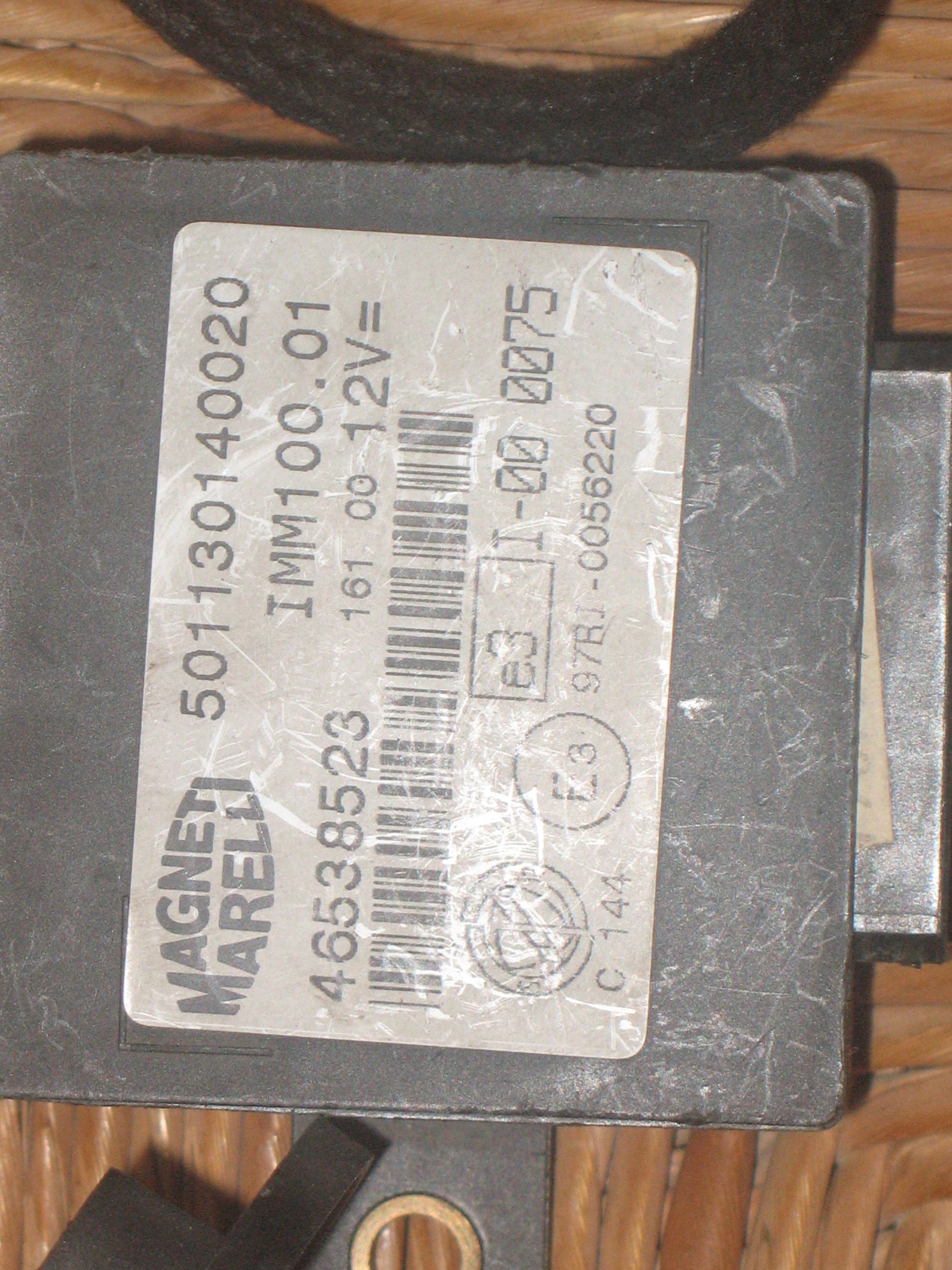 CENTRALINA IMMOBILIZER ANTENNA FIAT MULTIPLA MAGNETI MARELLI 501130140020 NUMERO 46538523 con chiave