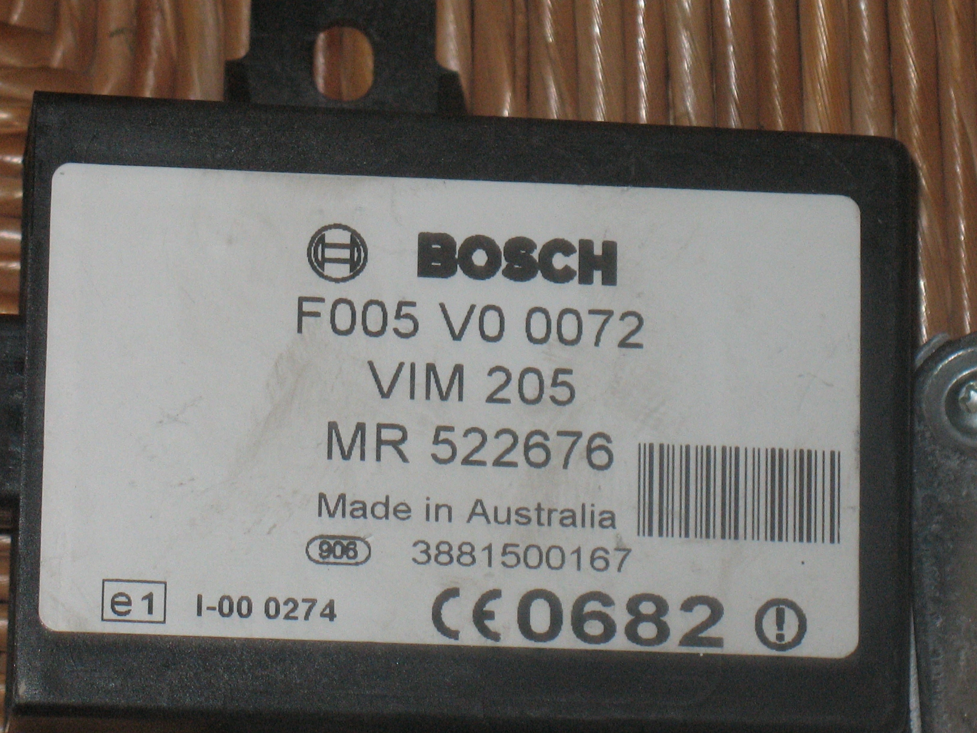 KIT MITSUBISHI CARISMA 1.9 DID BOSCH 0281010437 8200142442