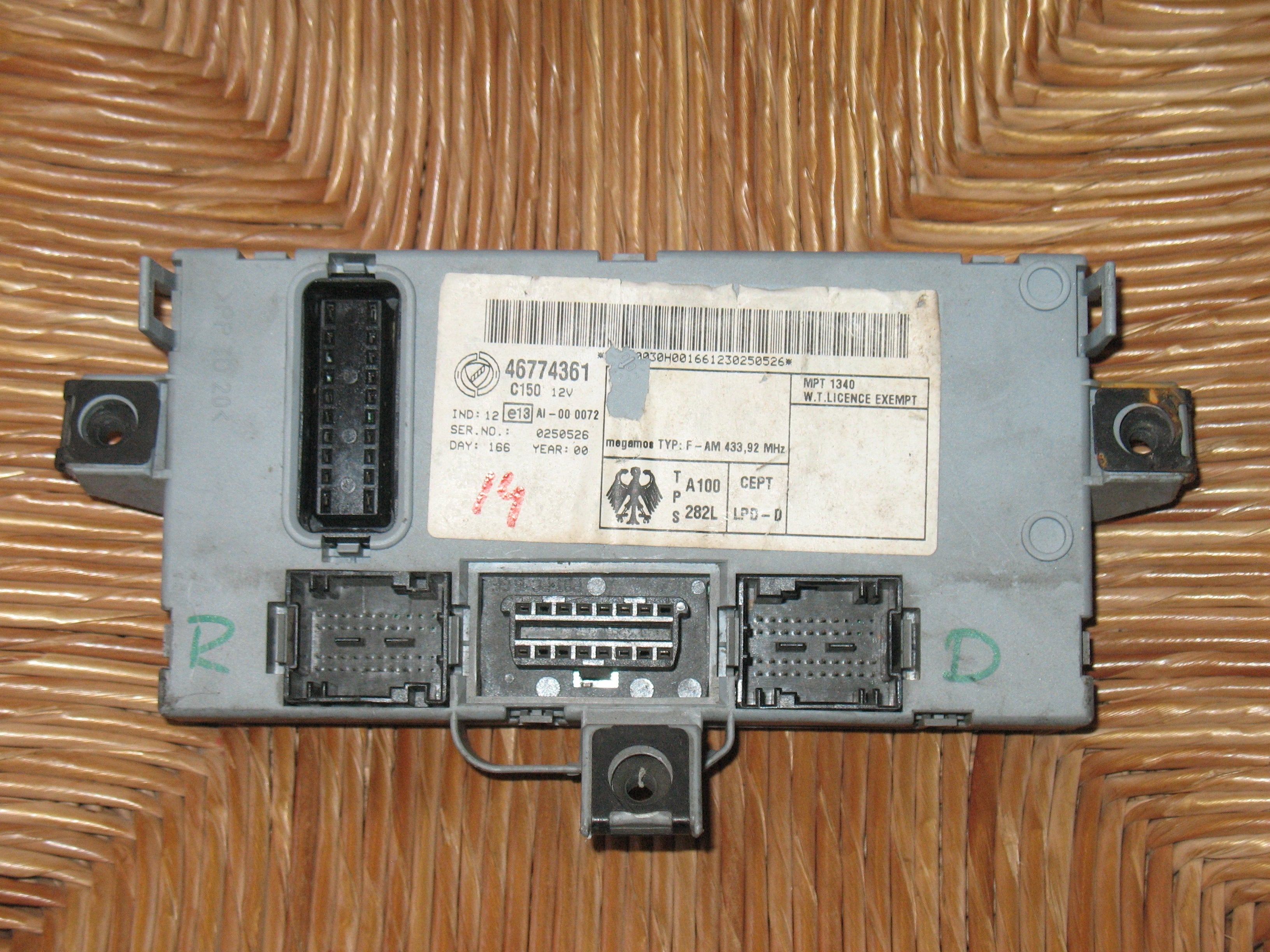 Body Computer Fiat Doblo / Punto 2 (188) 2005 | 46774361 | E13 AI-000072 | SER 0250526