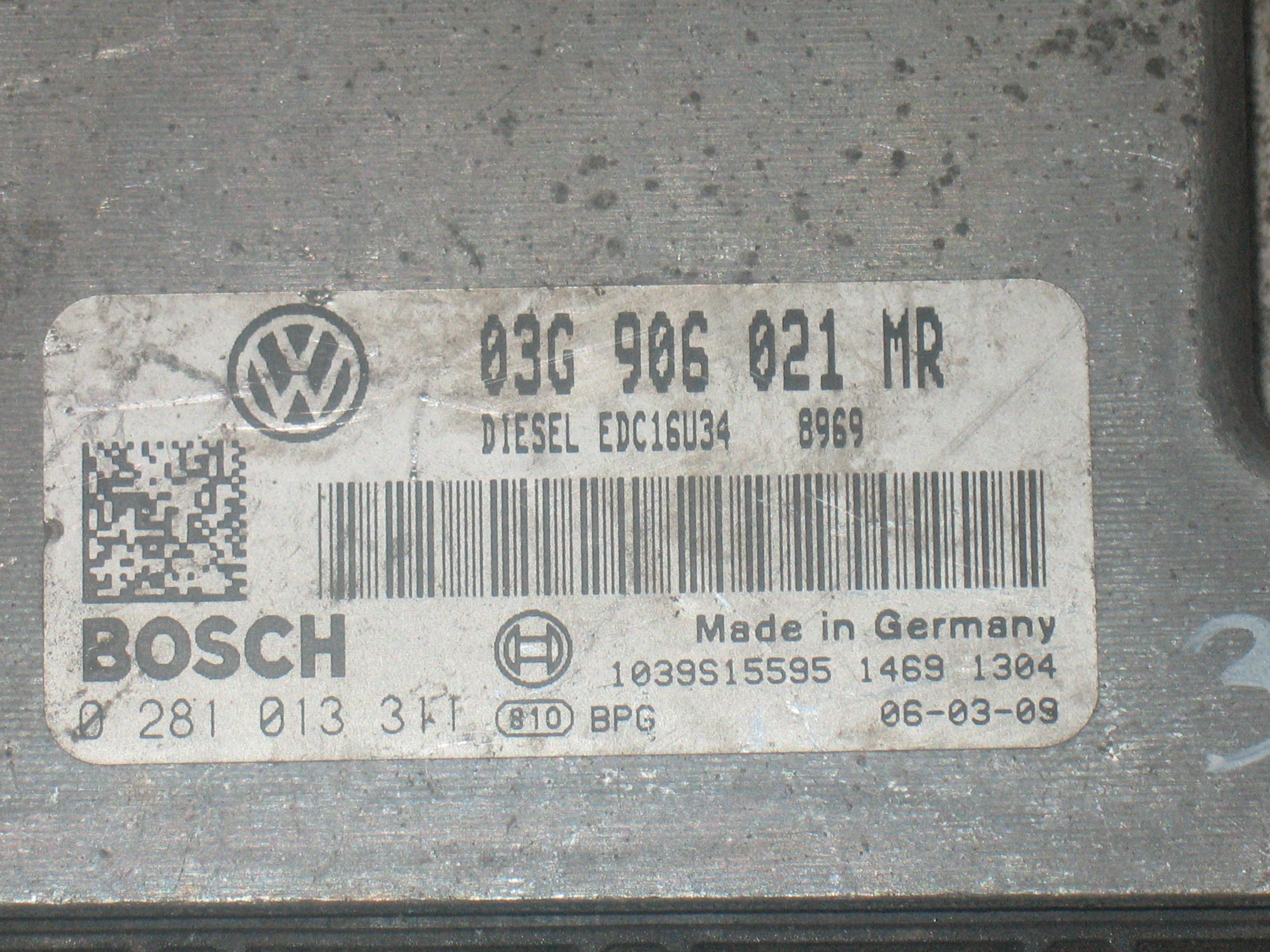 ECU CENTRALINA VW VOLKSWAGEN PASSAT 2.0 TDI 03G906021MR BOSCH 0281013311 EDC16U34