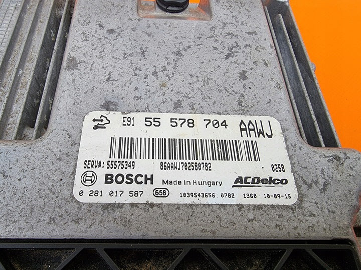 ECU Corsa 1.3D 0281017587 55578704 EDC17C19 AAWJ EDC 17C19-3.15 E91