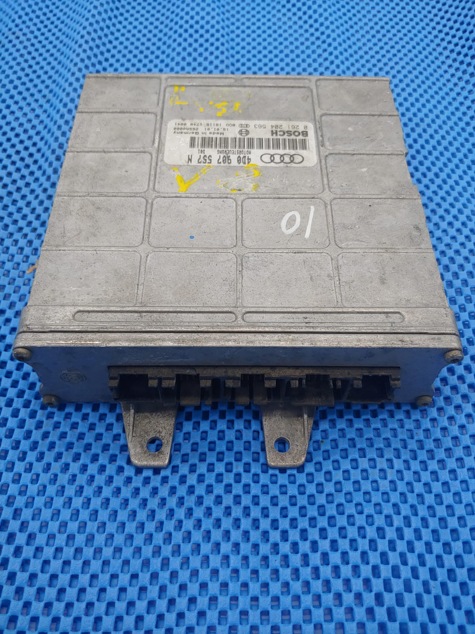 ECU CENTRALINA AUDI S8 4.2 V8 0261204563 4D0907557N