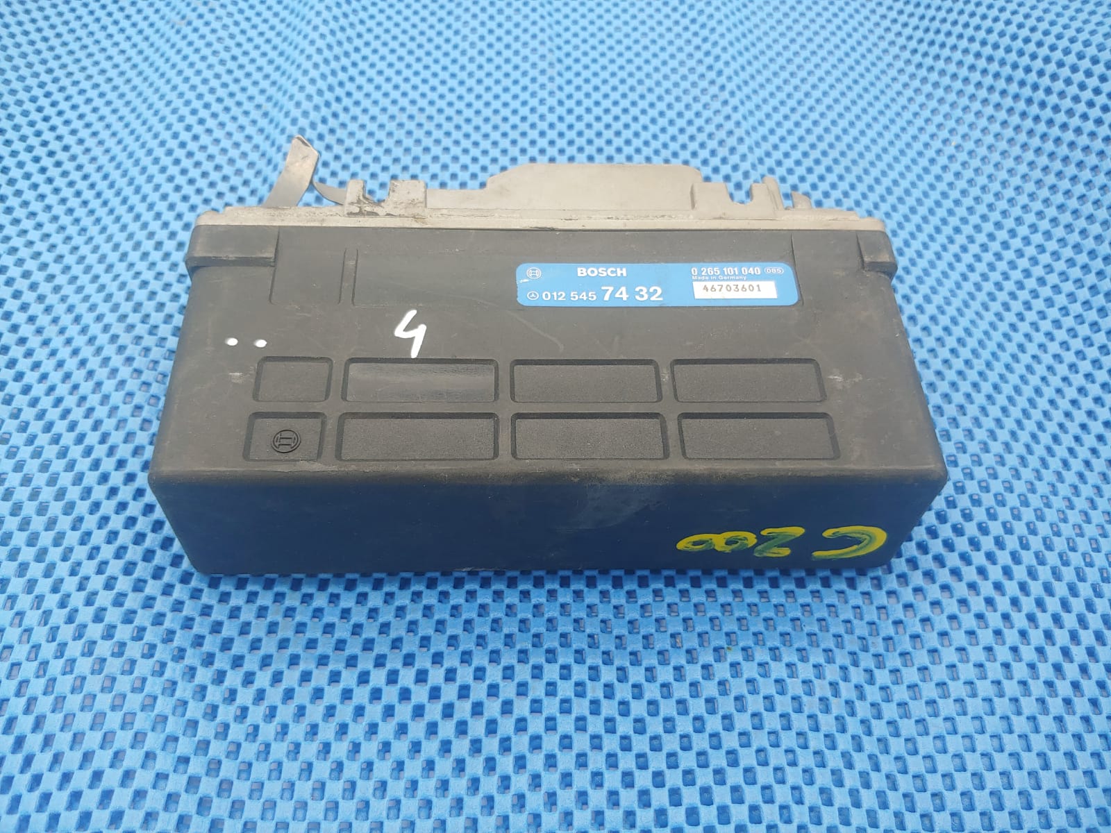 Mercedes C Class W202 ABS ECU Bosch 0125457432 0265101040