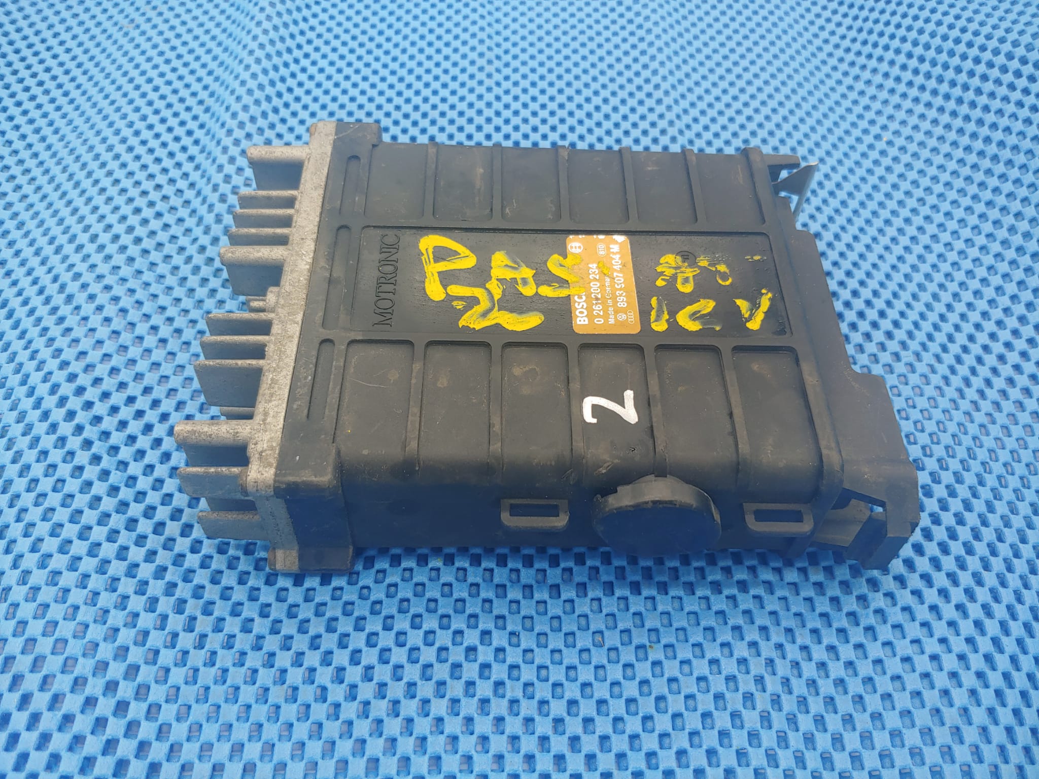 Ecu vw passat corrado jetta 2.0 0261200234 893907404m