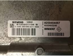 ECU RENAULT CLIO 1.2 S120201108 B 8200454467 8200400246 SIM32
