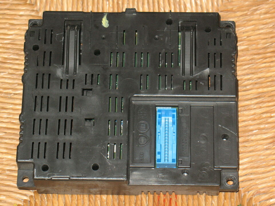 ECU Centralina Blue&Me Fiat 500 Magneti Marelli 51827410