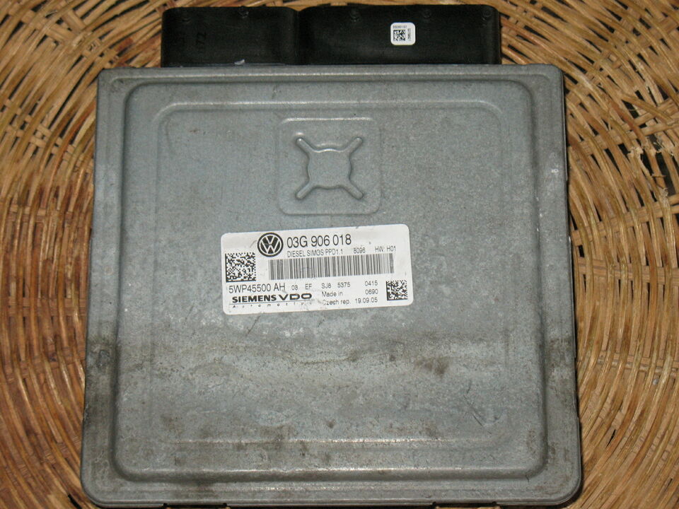 ECU VW PASSAT 2.0 TDI SIEMENS VDO 5WP45500AH 03G906018 SIMOS PPD1.1