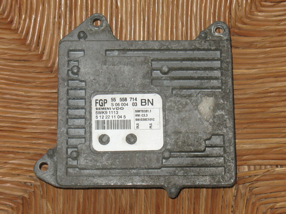ECU OPEL VECTRA SIGNUM ZAFIRA 2.2 55558714 5WK91113 5122211045