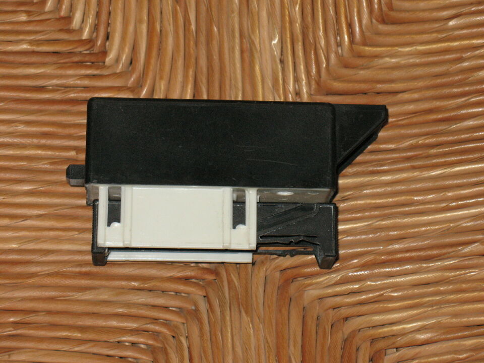 Mercedes wiper relay 0015427919 898155 R129 SL 90-98 500SL SL500