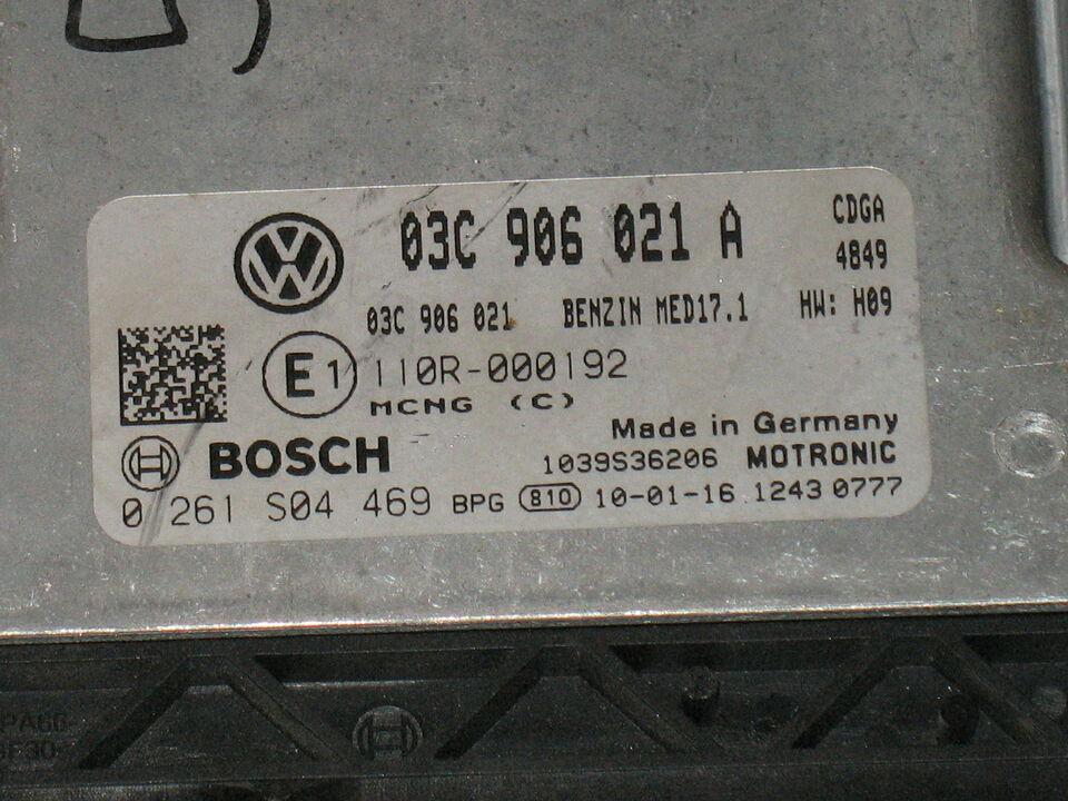ECU VW PASSAT B6 1.4 TSI 03C906021A BOSCH 0261S04469 MED17 1
