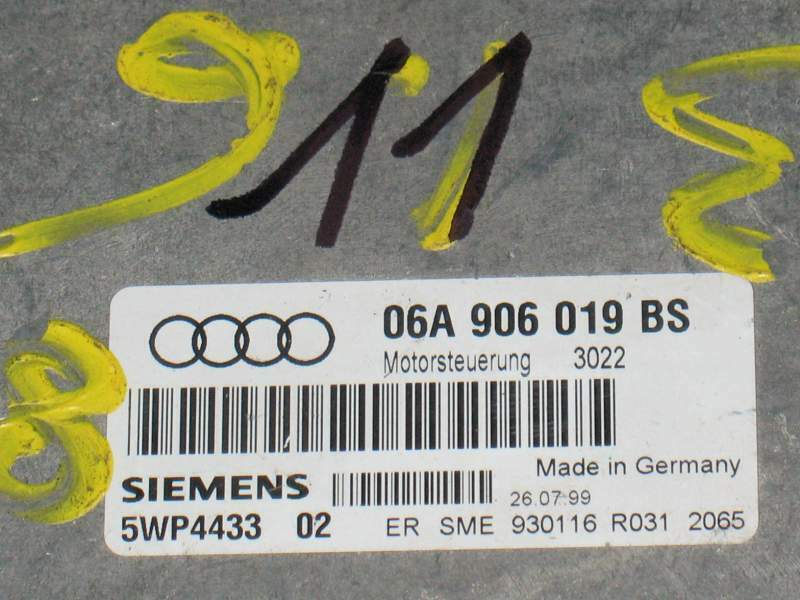 ECU AUDI A3 1.6 06A906019BS 5WP4433 02