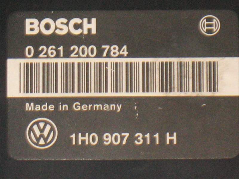 ECU BOSCH 0261200784 1H0907311H VW GOLF 3 1992 AL 1998