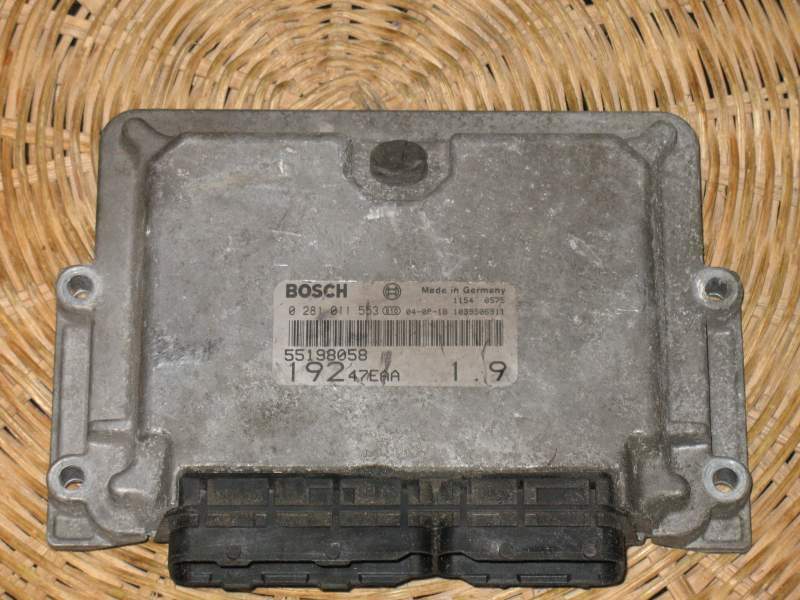 038906019EB VW PASSAT 1.9 TDI AVB motore ECU 0281010553