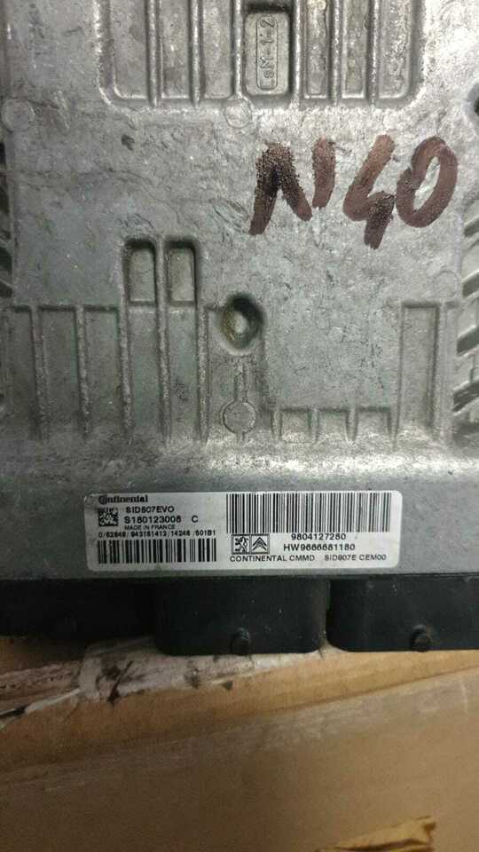 ECU Citroen C4 Cactus SID807EVO S180123008C HW9666681180