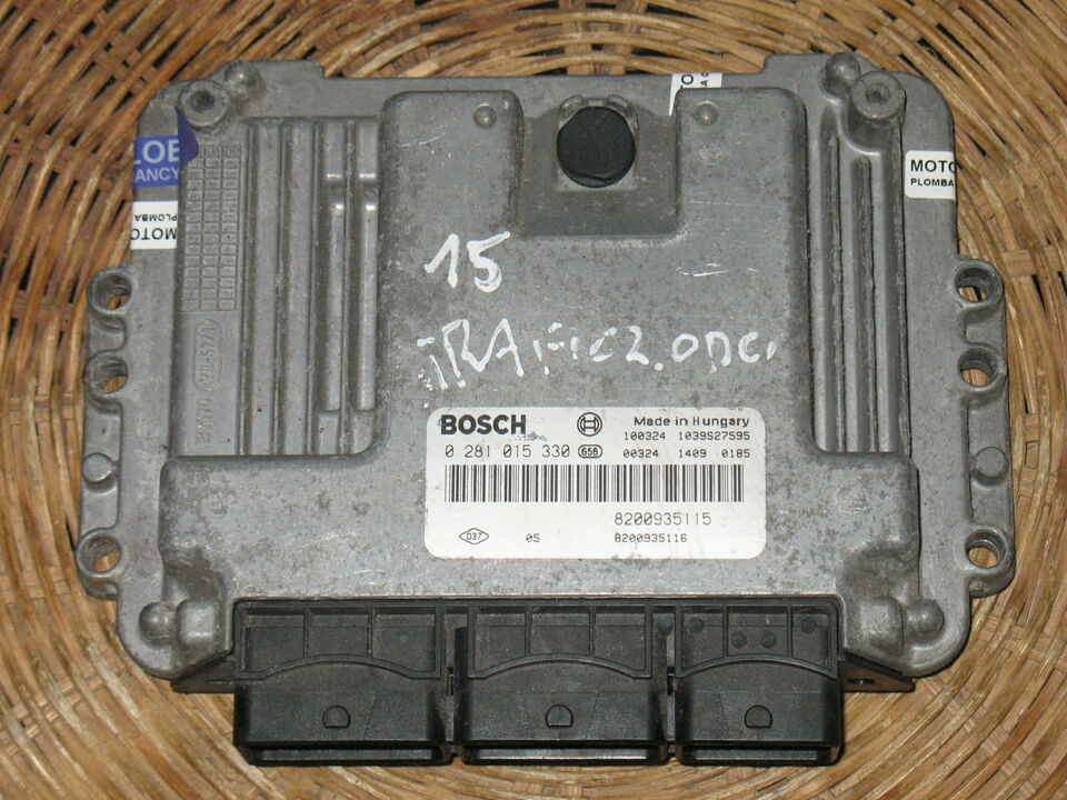 ECU RENAULT TRAFIC 2.00281015330 EDC16C36 8200935115 8200935116