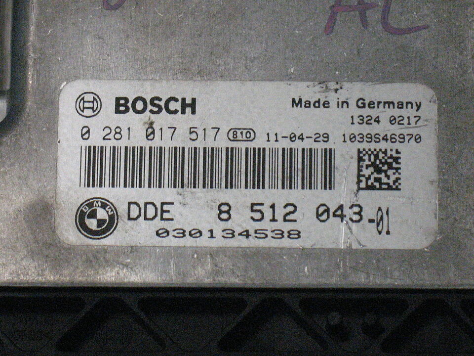 ECU BMW E90 318d BOSCH 0281017517 DDE8512043 8512043 EDC 17C50-3.13
