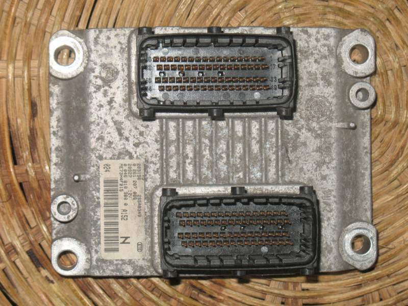 ECU BOSCH 0261207086 FIAT STILO 1.2 1.4 16V ME73H4 468183880