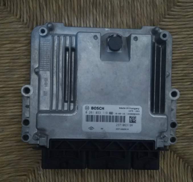 ECU CLIO CAPTUR 1.5 0281033119 237106319R 237108281R EDC 17C84-3.2