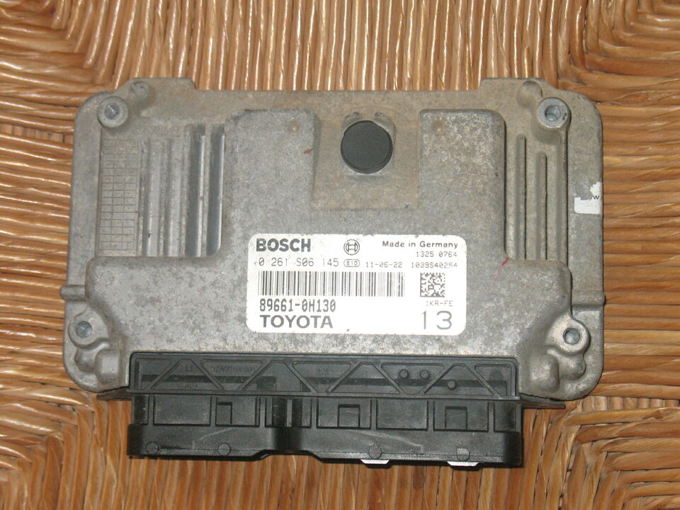 CENTRALINA TOYOTA AYGO 0261S06145 89661-0H130 13 1039S40254