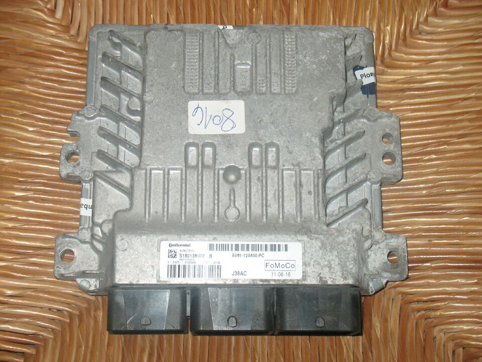 Ecu AV61 12A650-PC mazda s180138002b av6112a650pc sid807evo