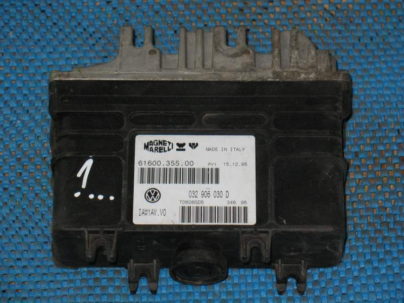 ECU VW VOLKSWAGEN POLO 1.6 AEE 032906030D IAW1AV.V0 6160035500