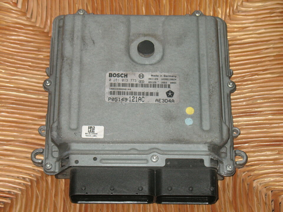 Chrysler 300C 3.0CRD 0281013773 P05149121AC EDC16CP31 8.45