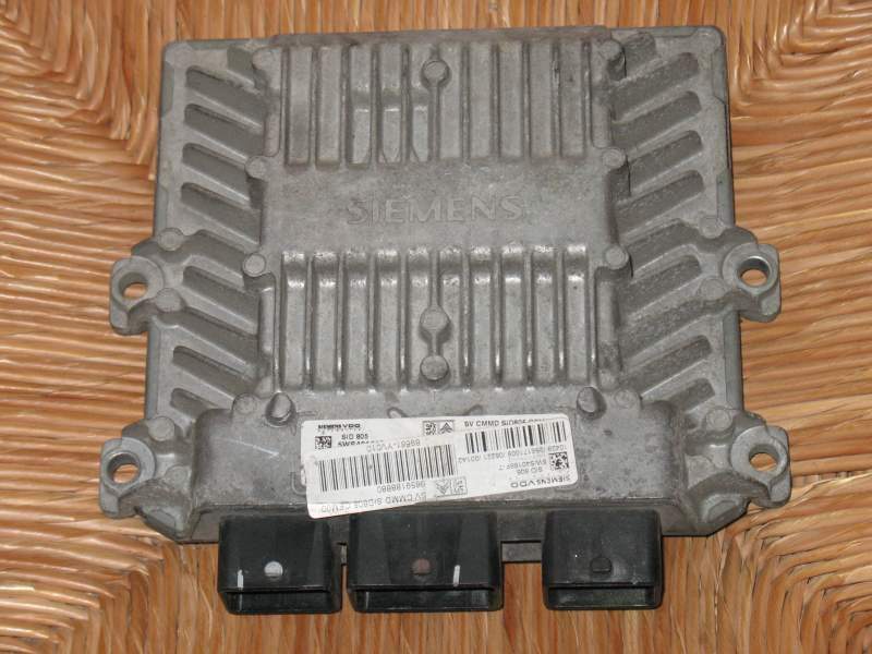 ECU Siemens SID 805 5WS40168F-T 9659188880 Citroen C3 1.4