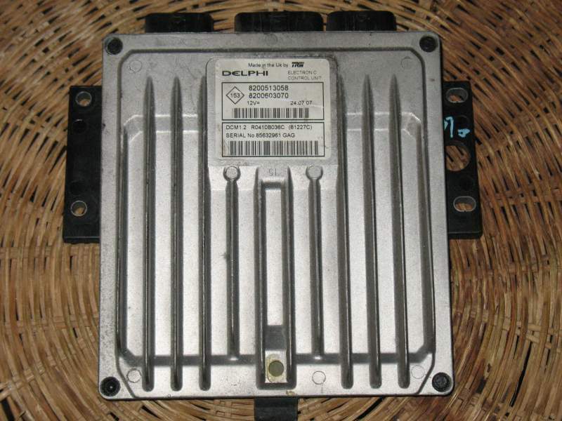 ECU DACIA RENAULT Delphi R0410B036C 8200513058 8200603070