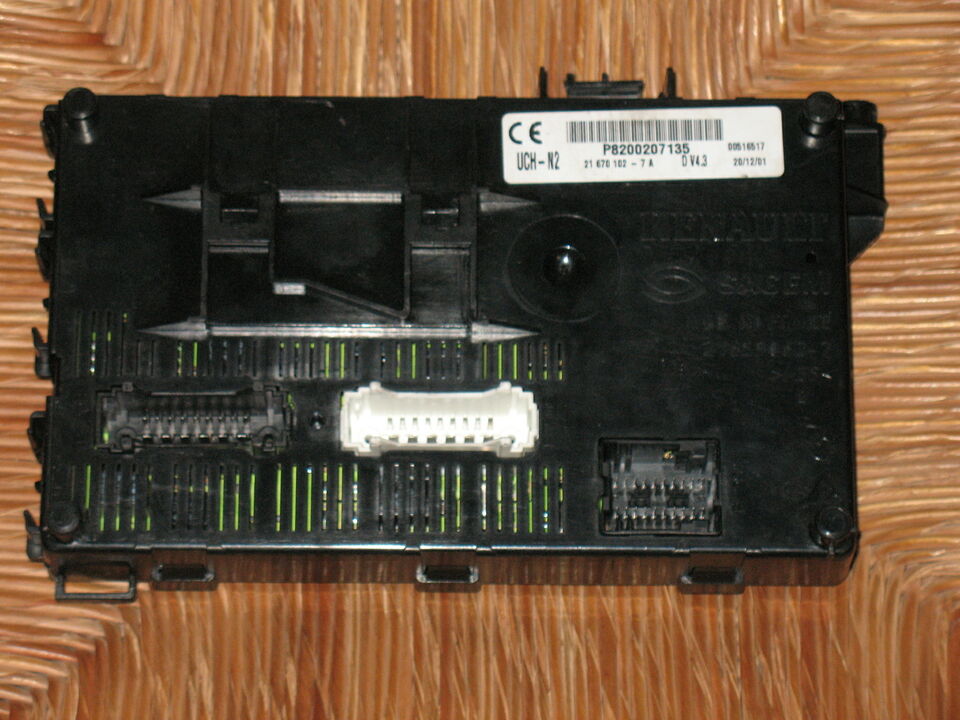 ECU BODY RENAULT P8200207135 216701027A 21670102-7A UCH-N2 DV4.3