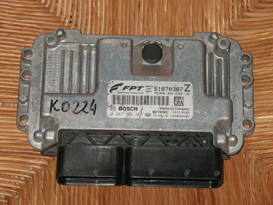 ME7 9.10 ECU 0261S05961 Fiat Bravo 1.4 16v 198 Mk2 aspirato 2007-2014 51870387